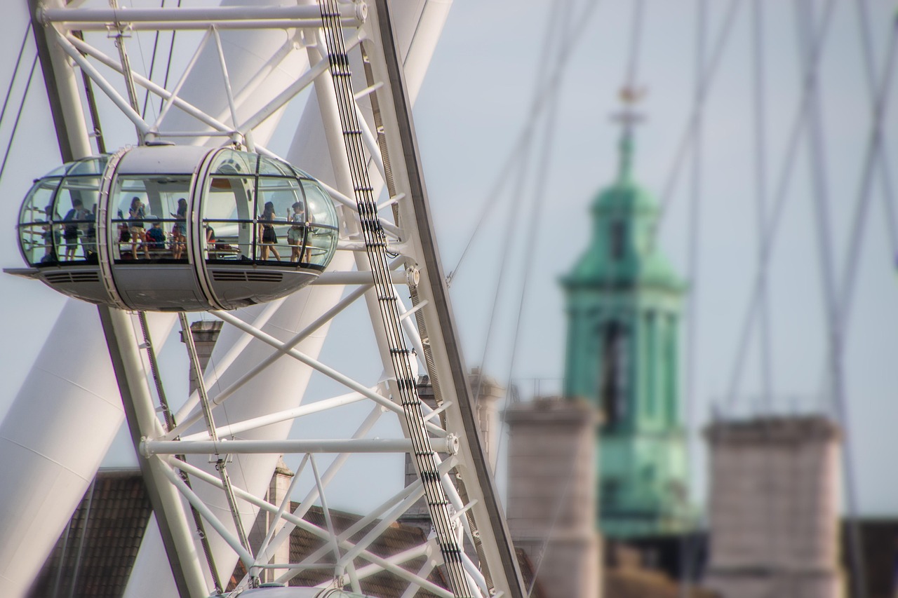 Créer sa société à Londres en 2025 : est-il nécessaire de s’y déplacer ?
